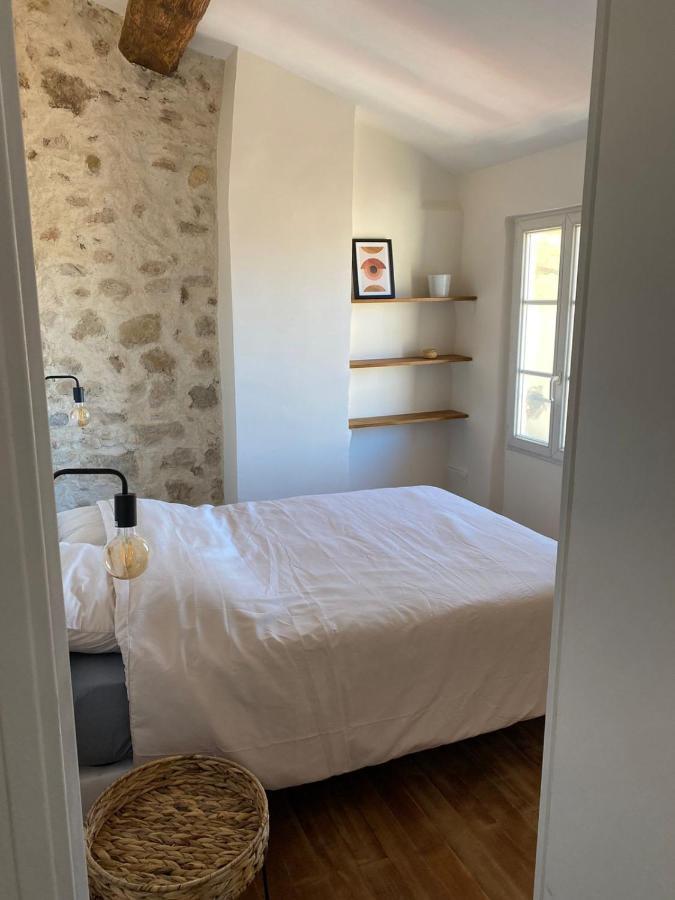 Apartment With Mediterranean Charm In The Heart Of The Provencal Market Antibes Ngoại thất bức ảnh