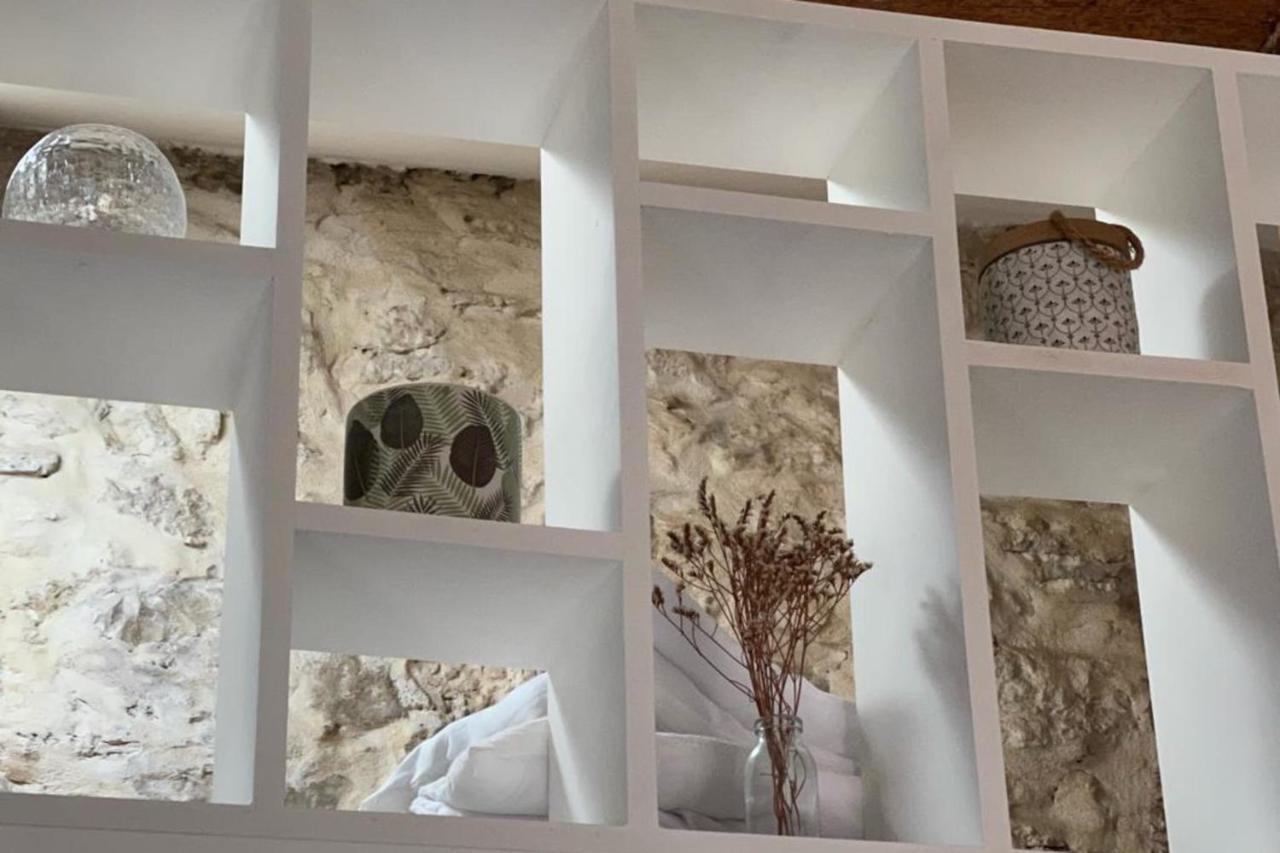Apartment With Mediterranean Charm In The Heart Of The Provencal Market Antibes Ngoại thất bức ảnh